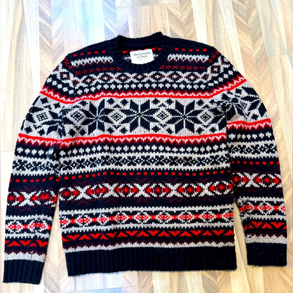 Abercrombie & Fitch Sweater